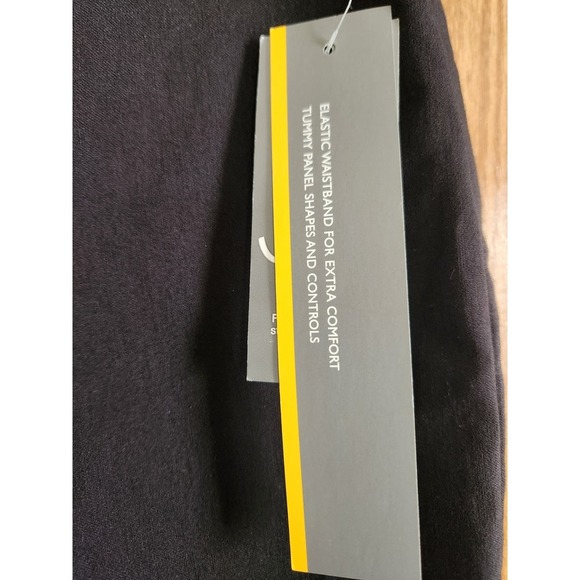 JM Collection Black Office Pants Elastic Waist Slim Leg NWT Womens Size S - Picture 4 of 5